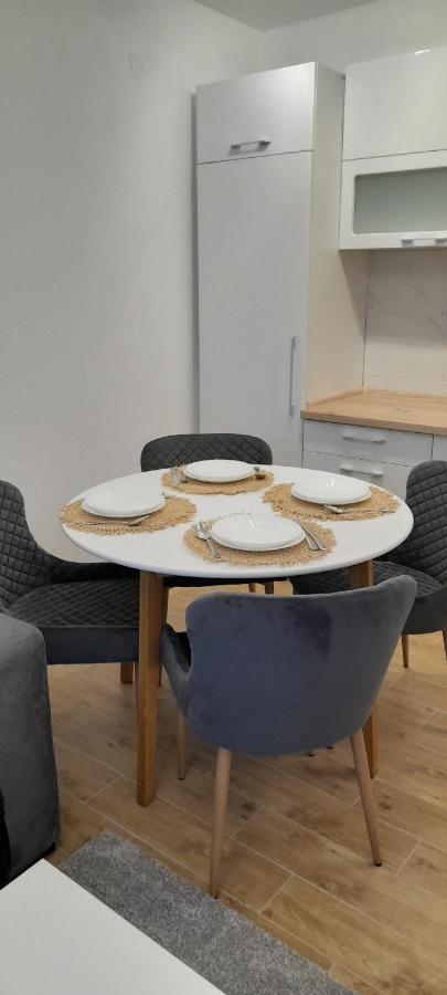 Apartmani Sunlight Vrnjačka Banja Εξωτερικό φωτογραφία